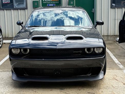 Used 2023 Dodge Challenger SRT Hellcat image 8