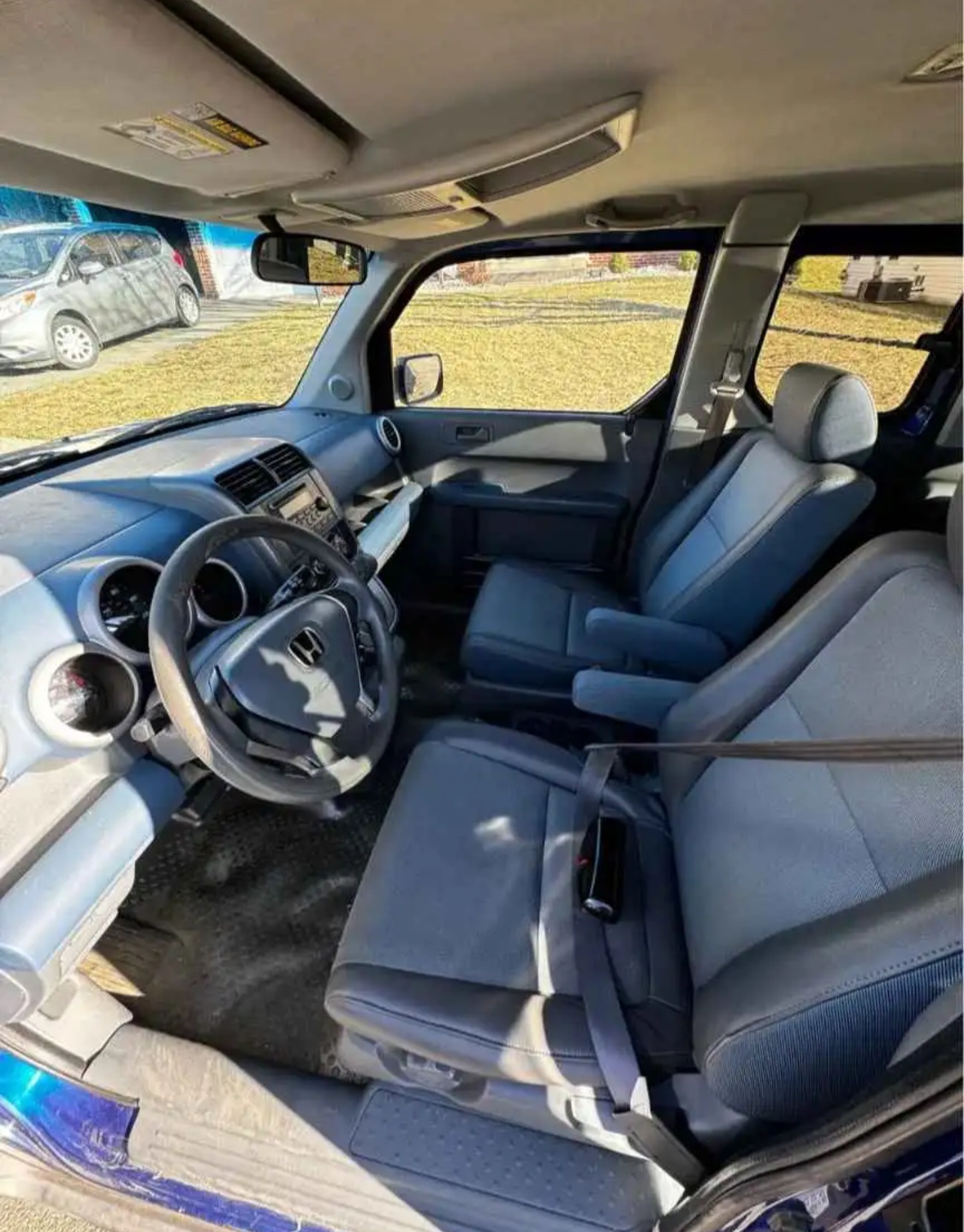 Used 2004 Honda Element EX image 6