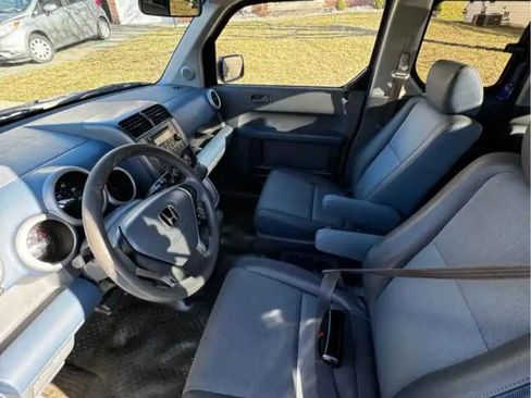 Used 2004 Honda Element EX image 6
