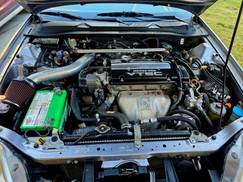 Used 2000 Honda Prelude image 1