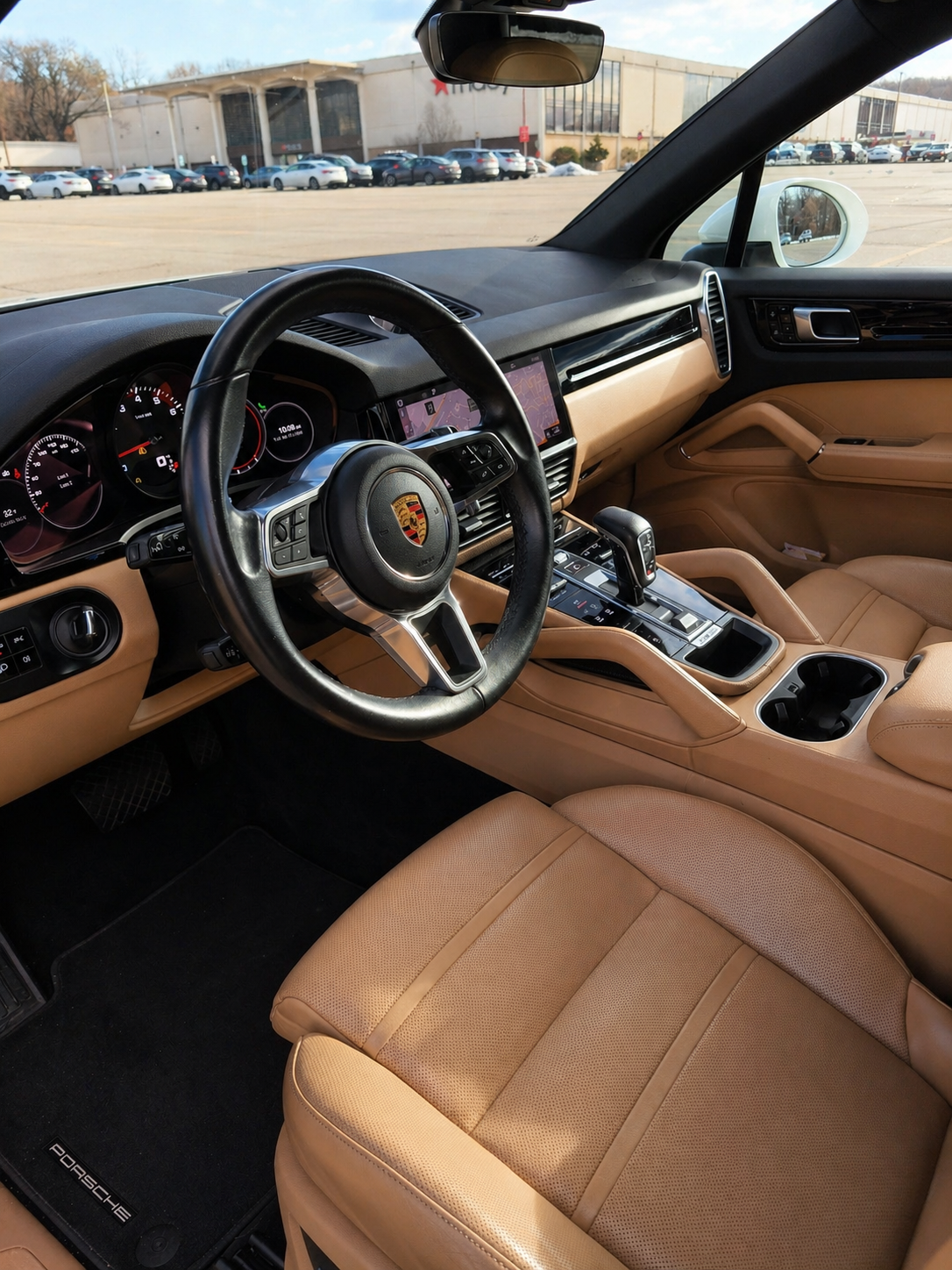 Used 2021 Porsche Cayenne AWD/4WD image 6