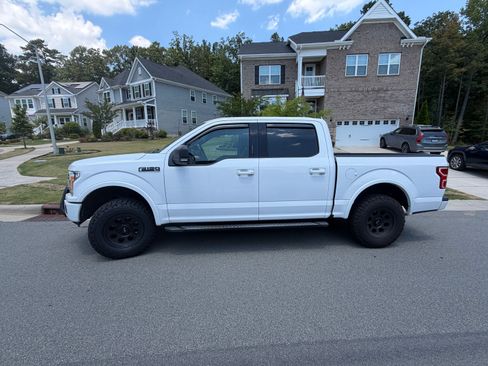 Used 2019 Ford F150 XLT w/ Equipment Group 302A Luxury RWD image 2
