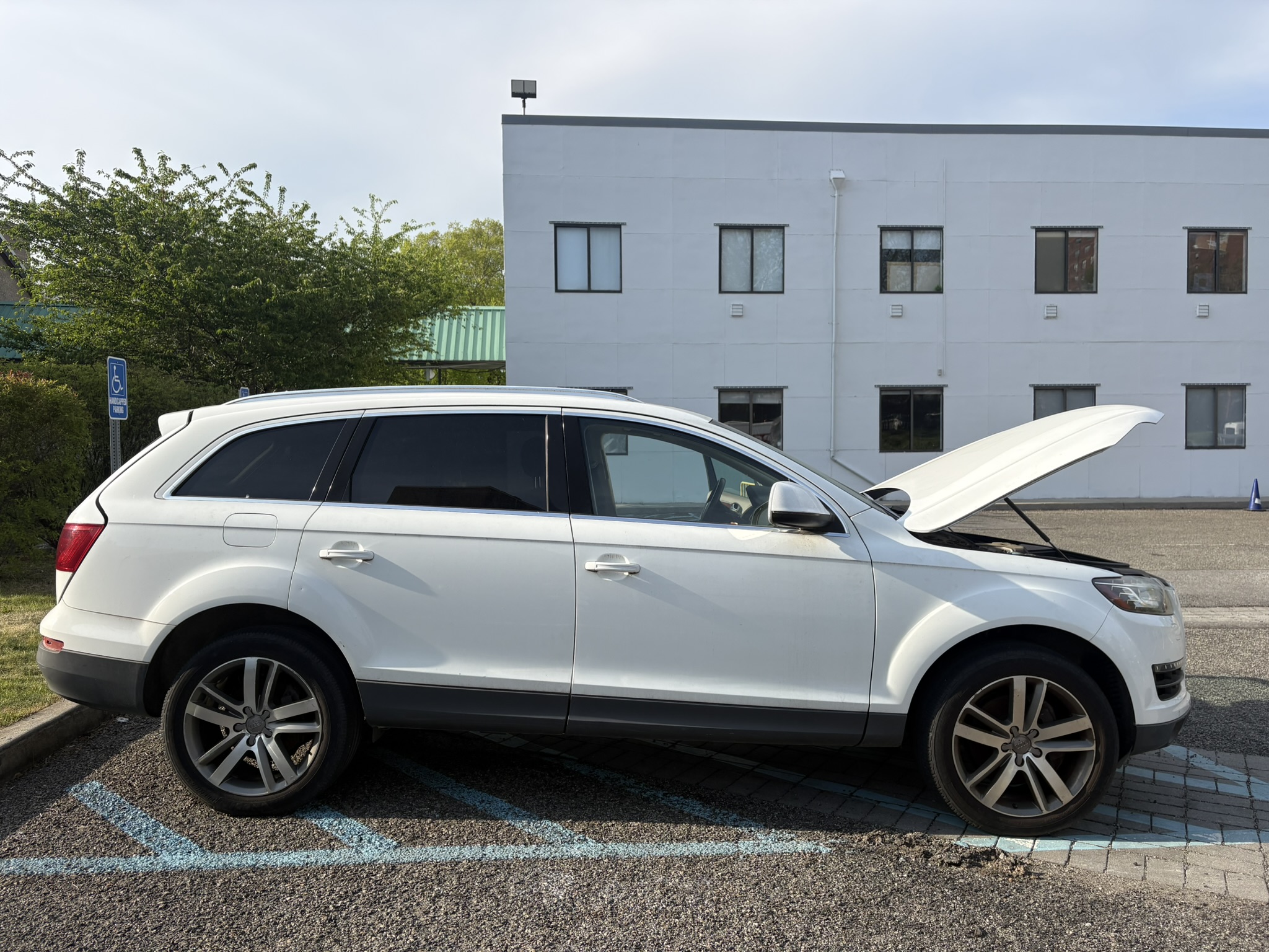 Used 2011 Audi Q7 3.0T Premium Plus AWD/4WD image 10
