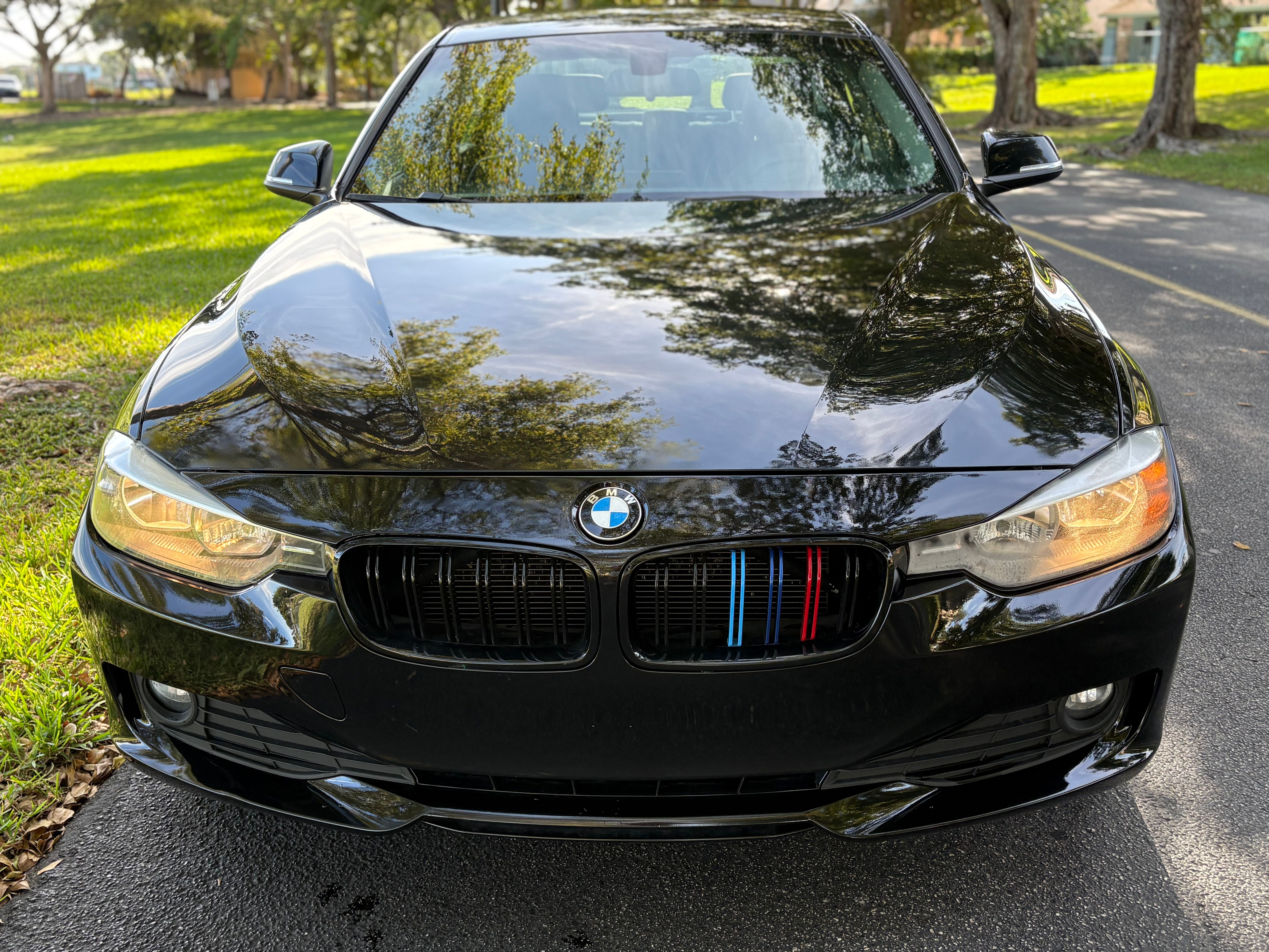 Used 2014 BMW 320i Sedan RWD image 2