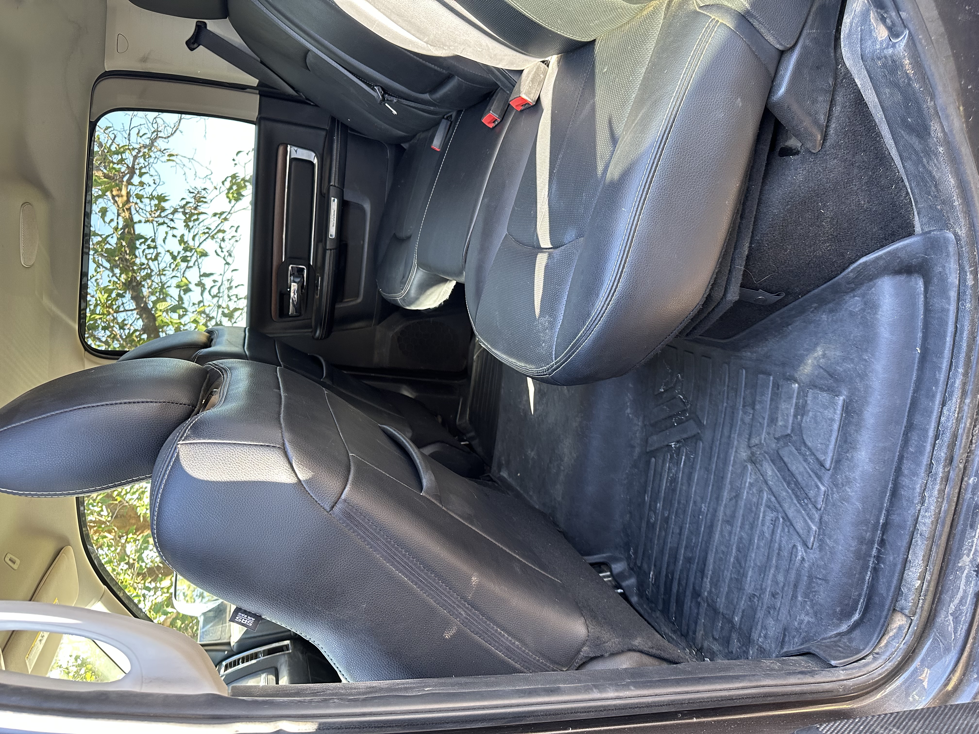 Used 2018 RAM 3500 Laramie AWD/4WD image 14