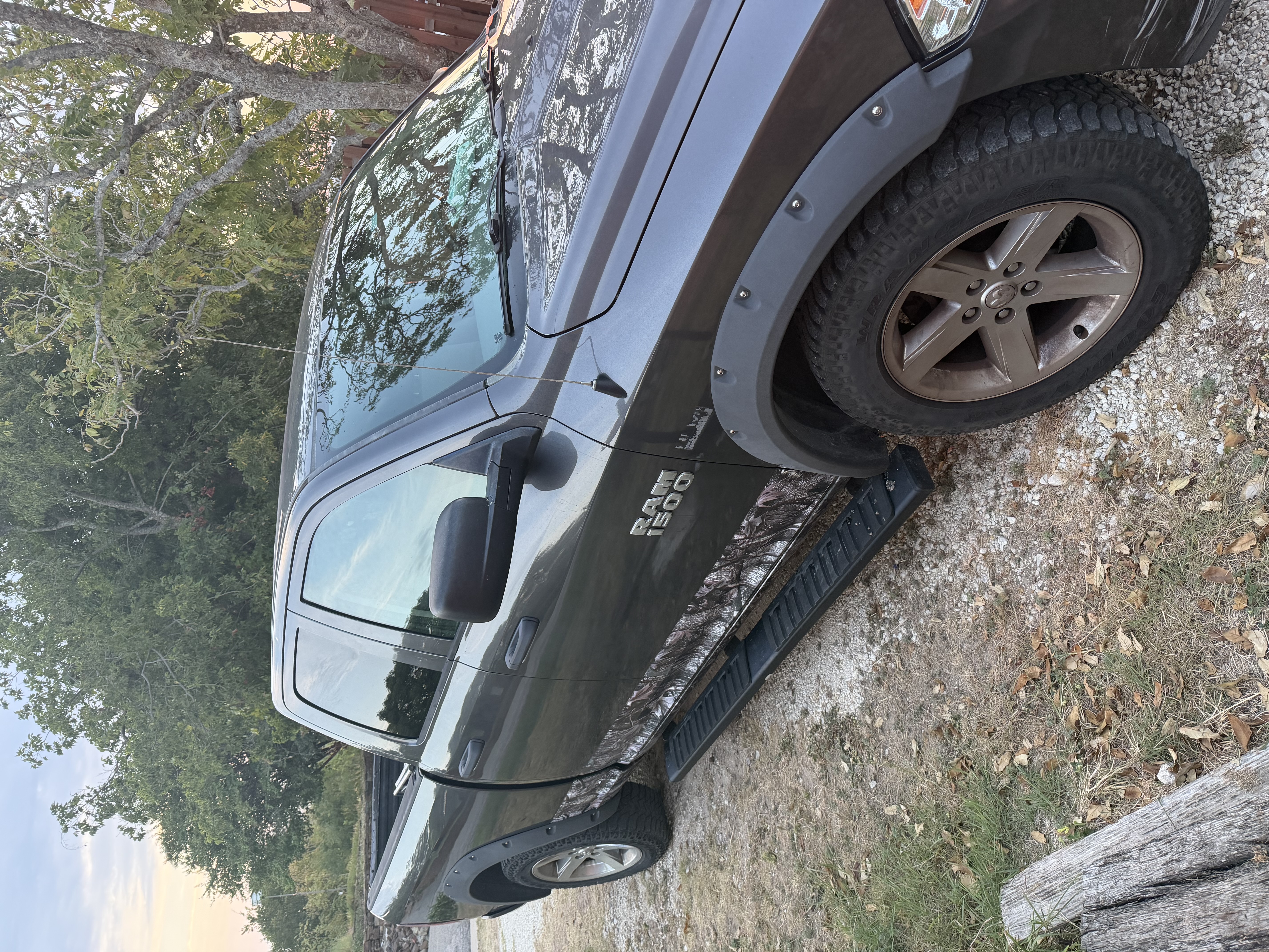 Used 2016 RAM 1500 Express AWD/4WD image 10