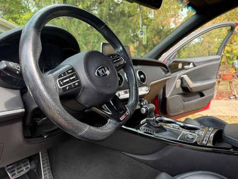 Used 2020 Kia Stinger GT-Line w/ Sun & Sound Package image 24