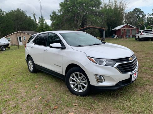Used 2018 Chevrolet Equinox LT FWD image 4
