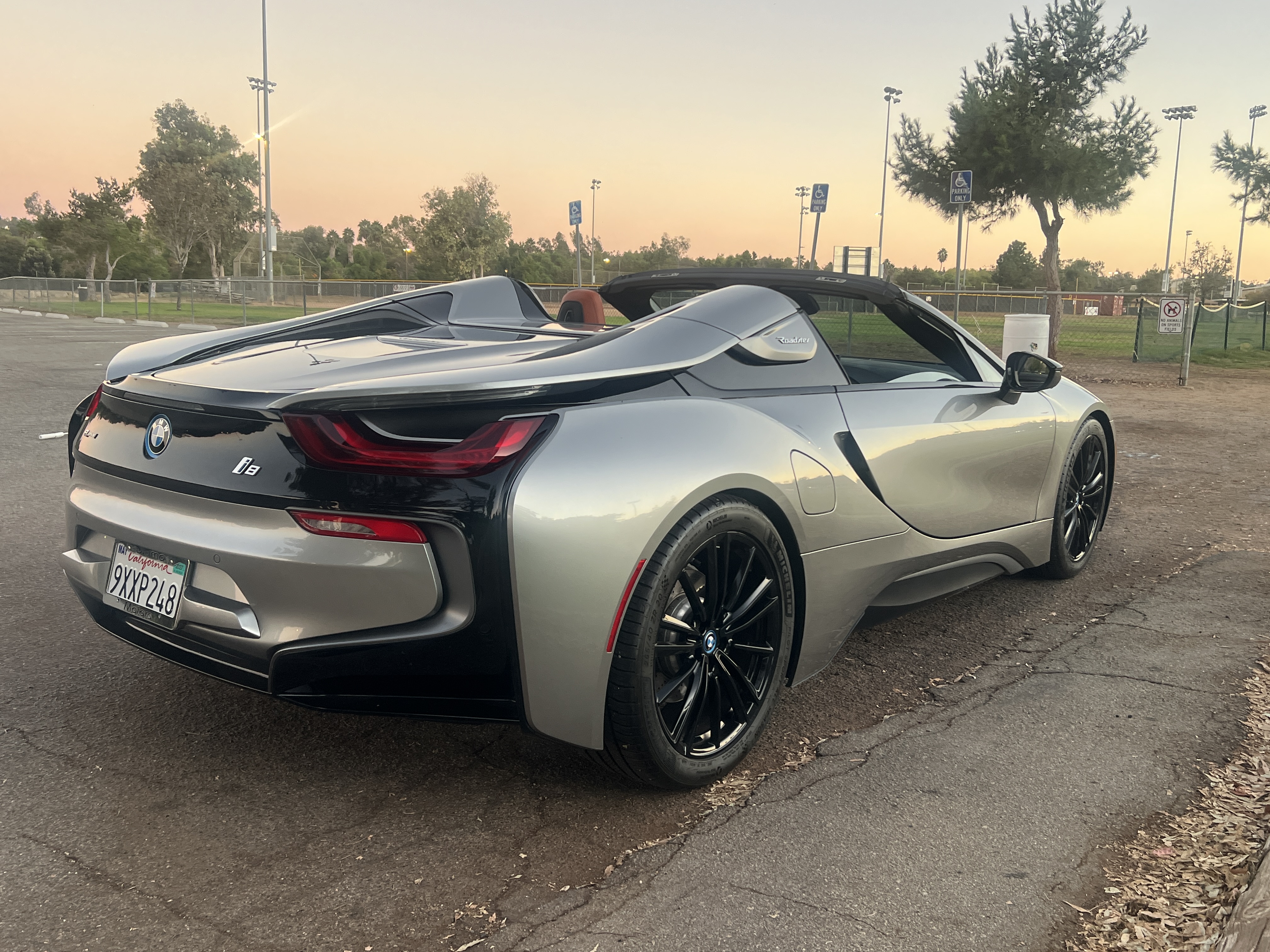 Used 2019 BMW i8 Roadster AWD/4WD image 24