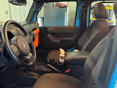 Used 2017 Jeep Wrangler Unlimited Sport w/ Quick Order Package 24S image 12