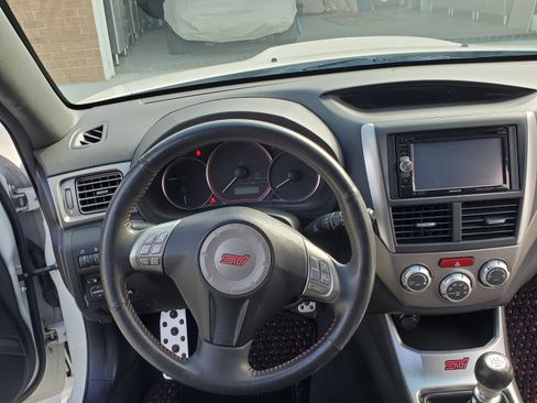 Used 2010 Subaru Impreza WRX STI image 25