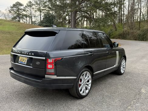 Used 2017 Land Rover Range Rover HSE image 6