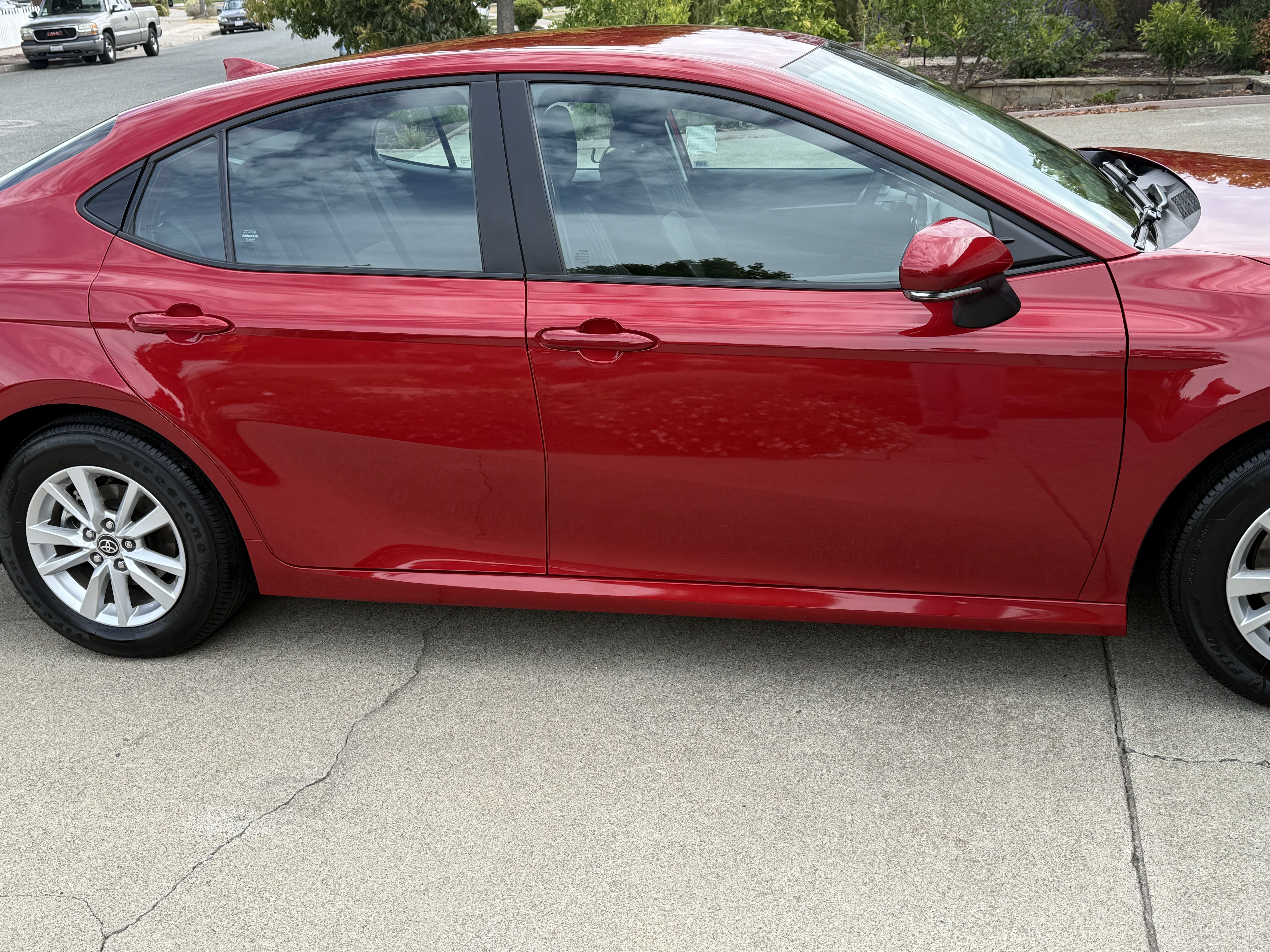 Used 2025 Toyota Camry LE w/ Convenience Package FWD image 5