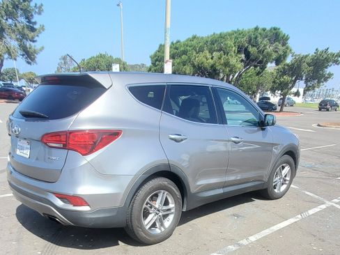 Used 2018 Hyundai Santa Fe Sport image 5