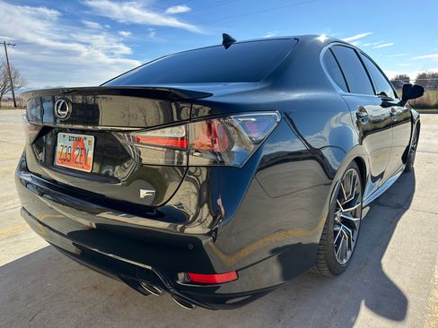 Used 2016 Lexus GS F image 4