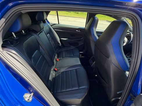 Used 2022 Volkswagen Golf R AWD/4WD image 25
