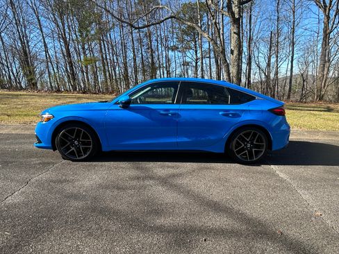 Used 2023 Honda Civic Sport Touring image 9