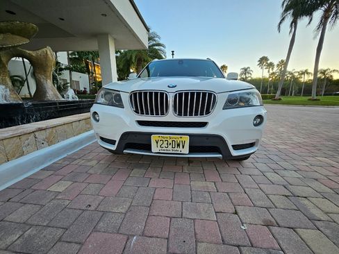 Used 2012 BMW X3 xDrive28i image 4