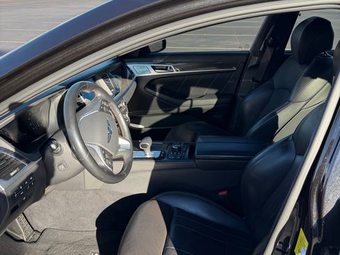 Used 2018 Genesis G80 3.3T Sport image 13