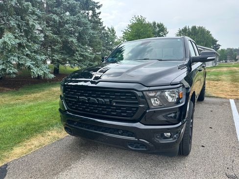 Used 2022 RAM 1500 Big Horn AWD/4WD image 1