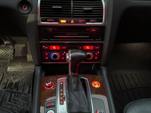 Used 2013 Audi Q7 3.0T S line Prestige image 12