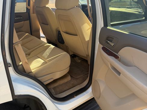 Used 2009 Chevrolet Tahoe LT w/ Texas Edition image 11