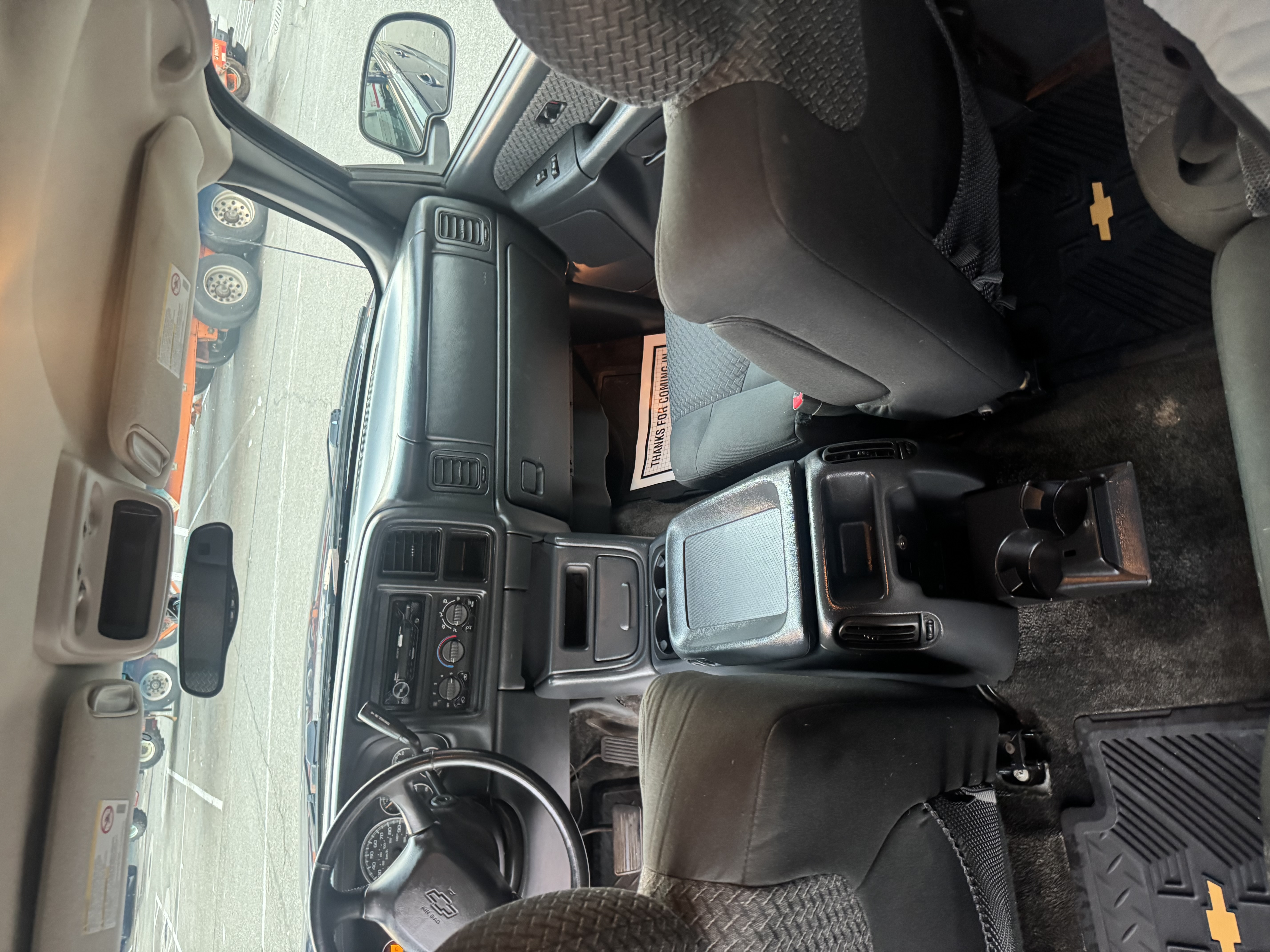 Used 2002 Chevrolet Avalanche 4x4 w/ Off-Road Suspension Pkg image 16