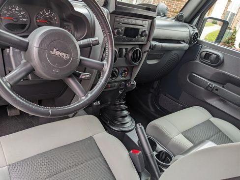 Used 2008 Jeep Wrangler X image 6
