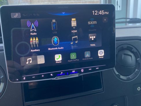 Used 2013 Ford E-350 and Econoline 350 XLT image 8