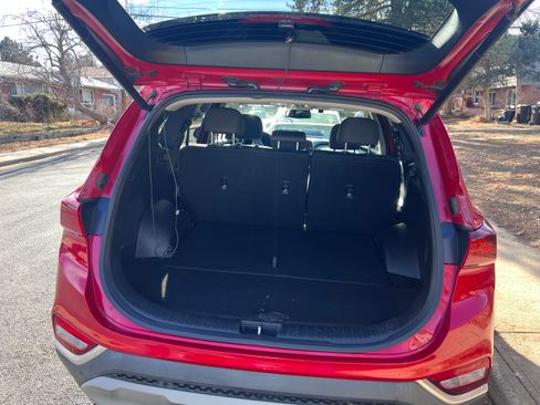 Used 2020 Hyundai Santa Fe SEL w/ Convenience Package image 14