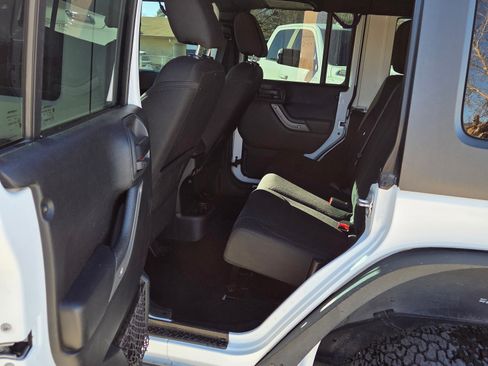 Used 2017 Jeep Wrangler Unlimited Sport w/ Quick Order Package 24S image 16