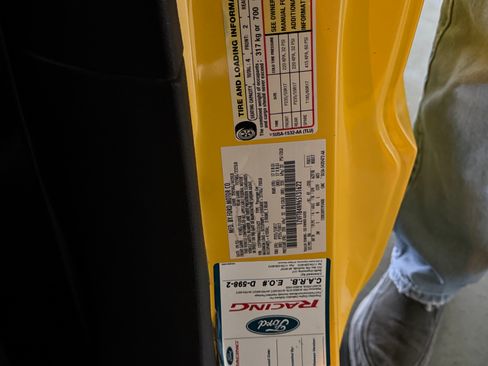 Used 2006 Ford Mustang Premium image 15