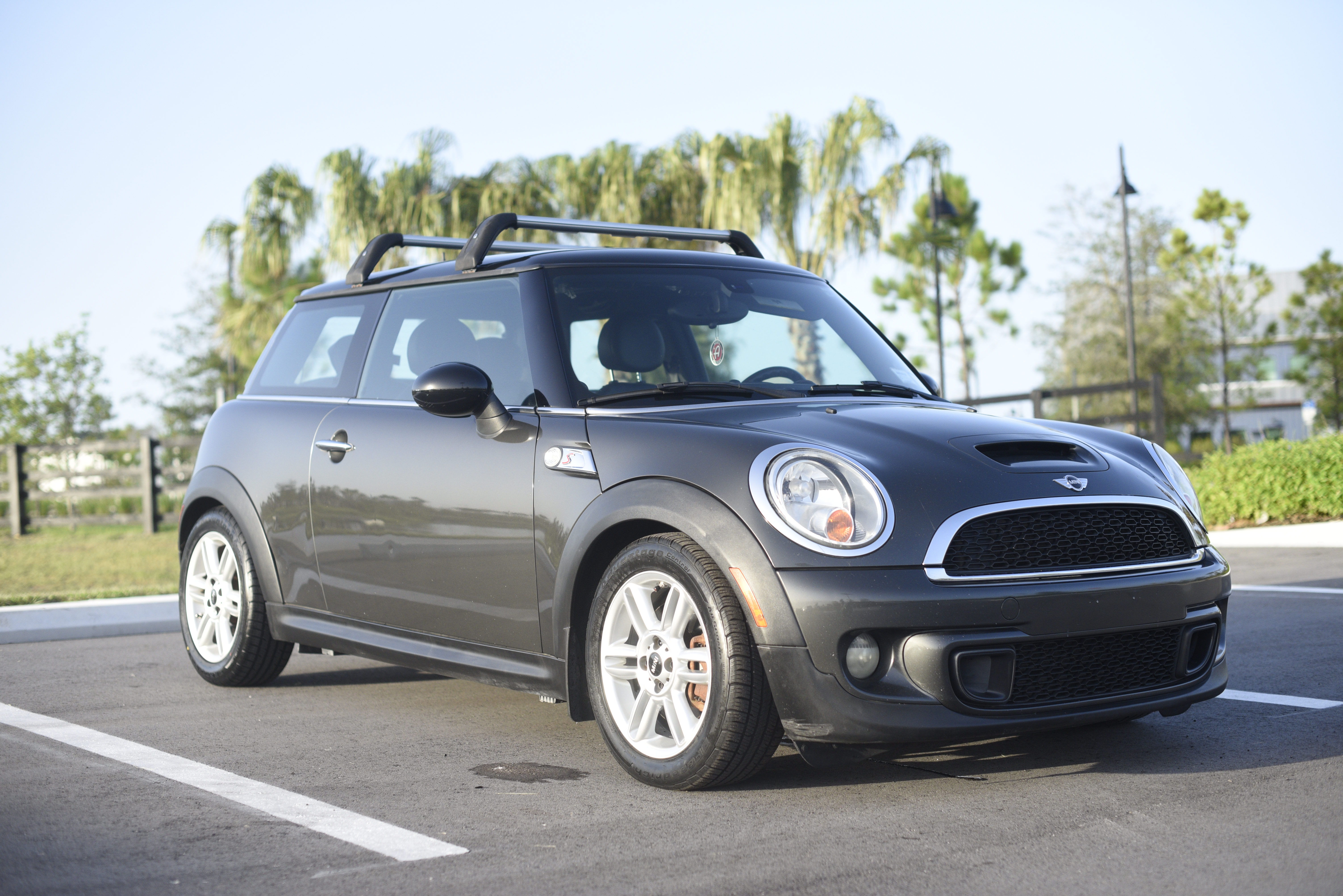 Used 2013 MINI Cooper S FWD image 1