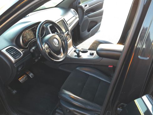 Used 2014 Jeep Grand Cherokee Limited w/ Luxury Group II image 13