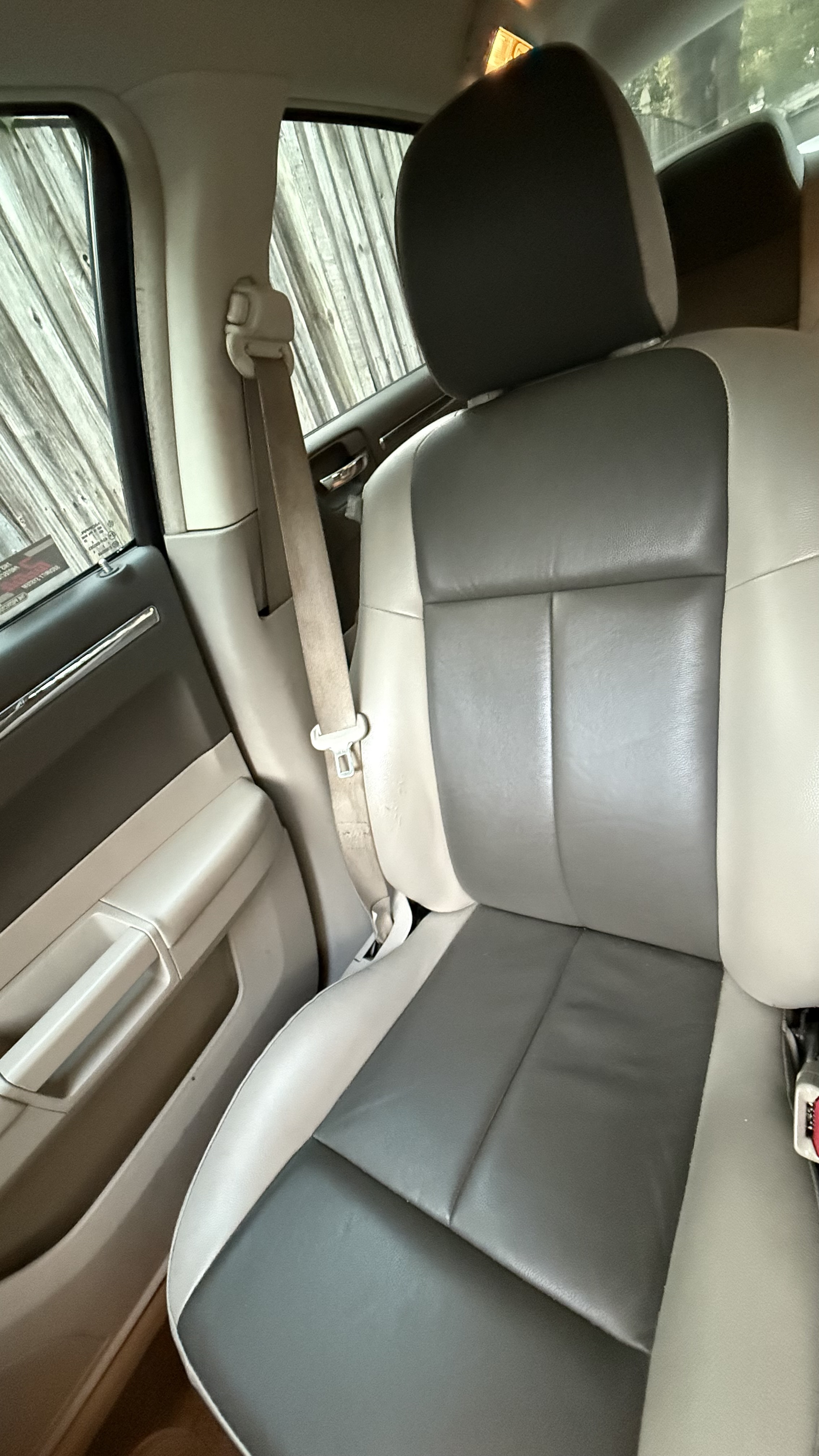 Used 2008 Chrysler 300 Touring RWD image 18