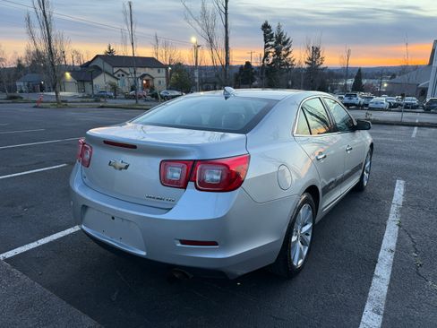 Used 2016 Chevrolet Malibu LTZ image 4