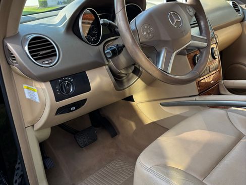 Used 2009 Mercedes-Benz ML 350 4MATIC image 12