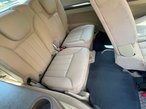 Used 2009 Mercedes-Benz R 350 4MATIC image 3