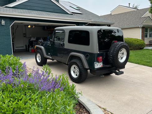Used 2006 Jeep Wrangler Unlimited image 1