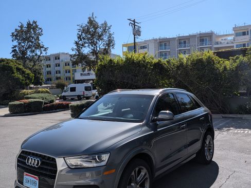 Used 2016 Audi Q3 2.0T Premium Plus w/ Technology Package image 1