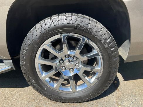 Used 2015 GMC Yukon Denali AWD/4WD image 17