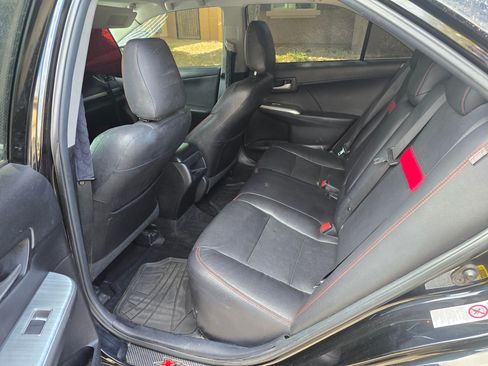 Used 2013 Toyota Camry SE image 15