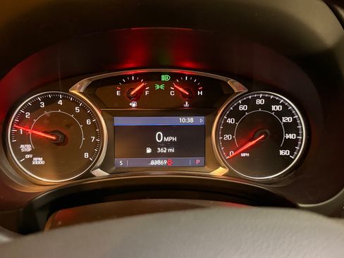 Used 2020 GMC Terrain SLT image 11