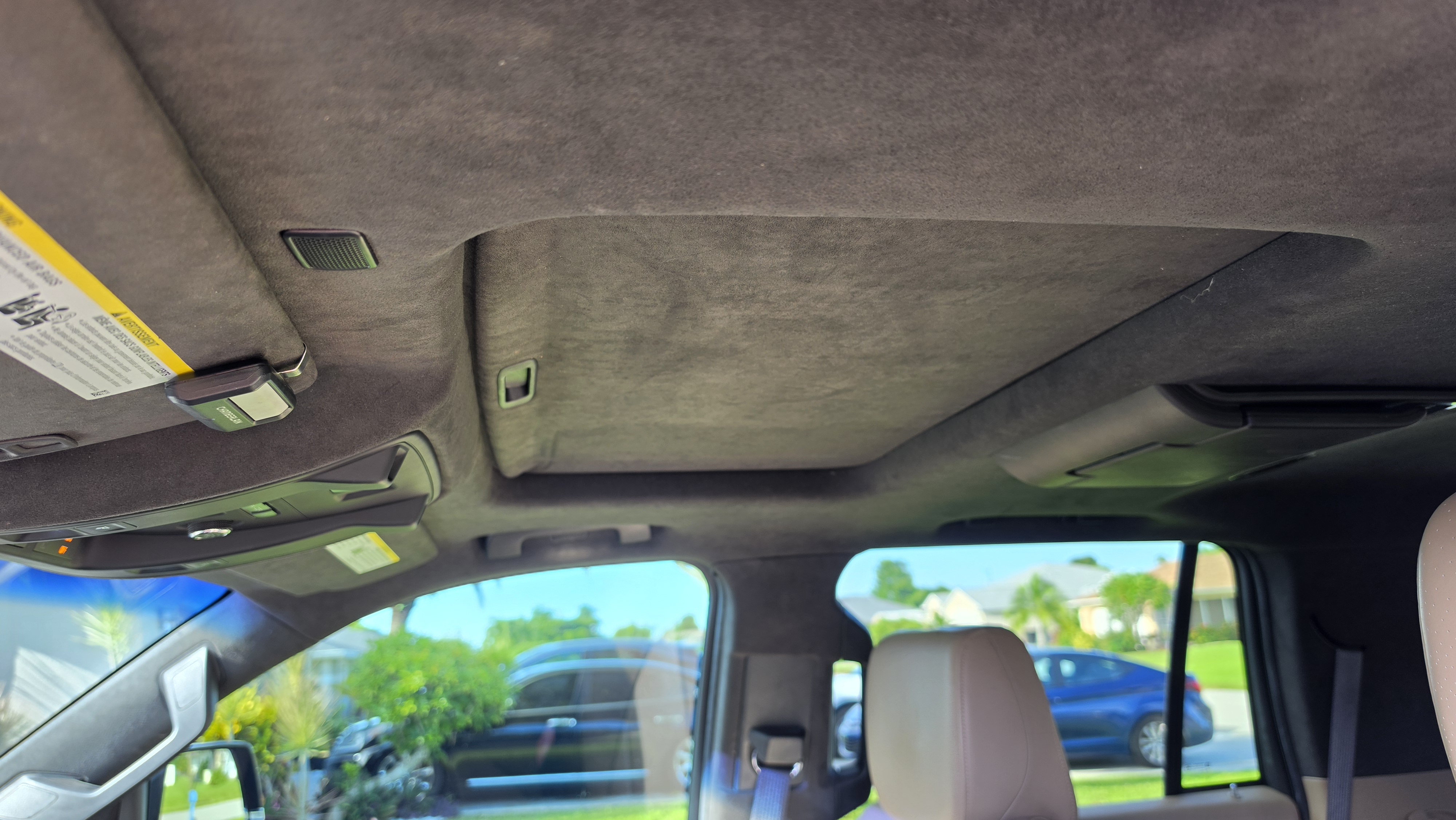 Used 2018 Cadillac Escalade Platinum AWD/4WD image 14