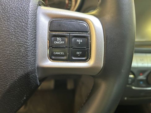 Used 2017 Dodge Journey Crossroad AWD/4WD image 25