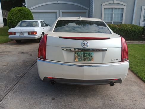 Used 2009 Cadillac CTS 3.6 AWD image 4
