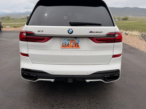 Used 2022 BMW X7 M50i AWD/4WD image 5