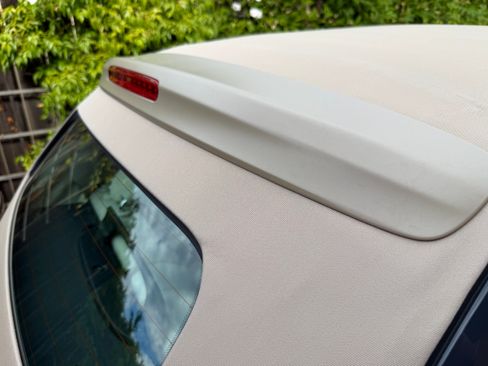 Used 2018 FIAT 500 Lounge FWD image 8