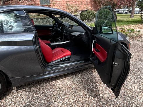 Used 2015 BMW M235i Coupe image 14