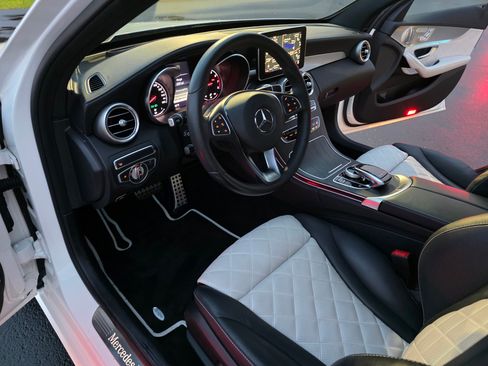 Used 2017 Mercedes-Benz C 300 4MATIC Sedan image 14